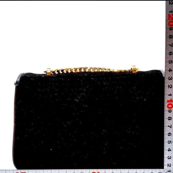 Ltd Edition les petits joueurs Small Black Velvet Leather Heart Crossbody Bag - Picture 2 of 11